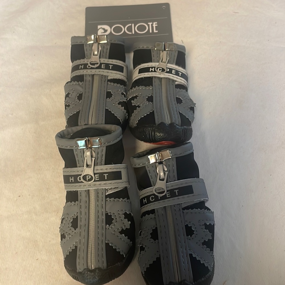 NWT Dog shoes